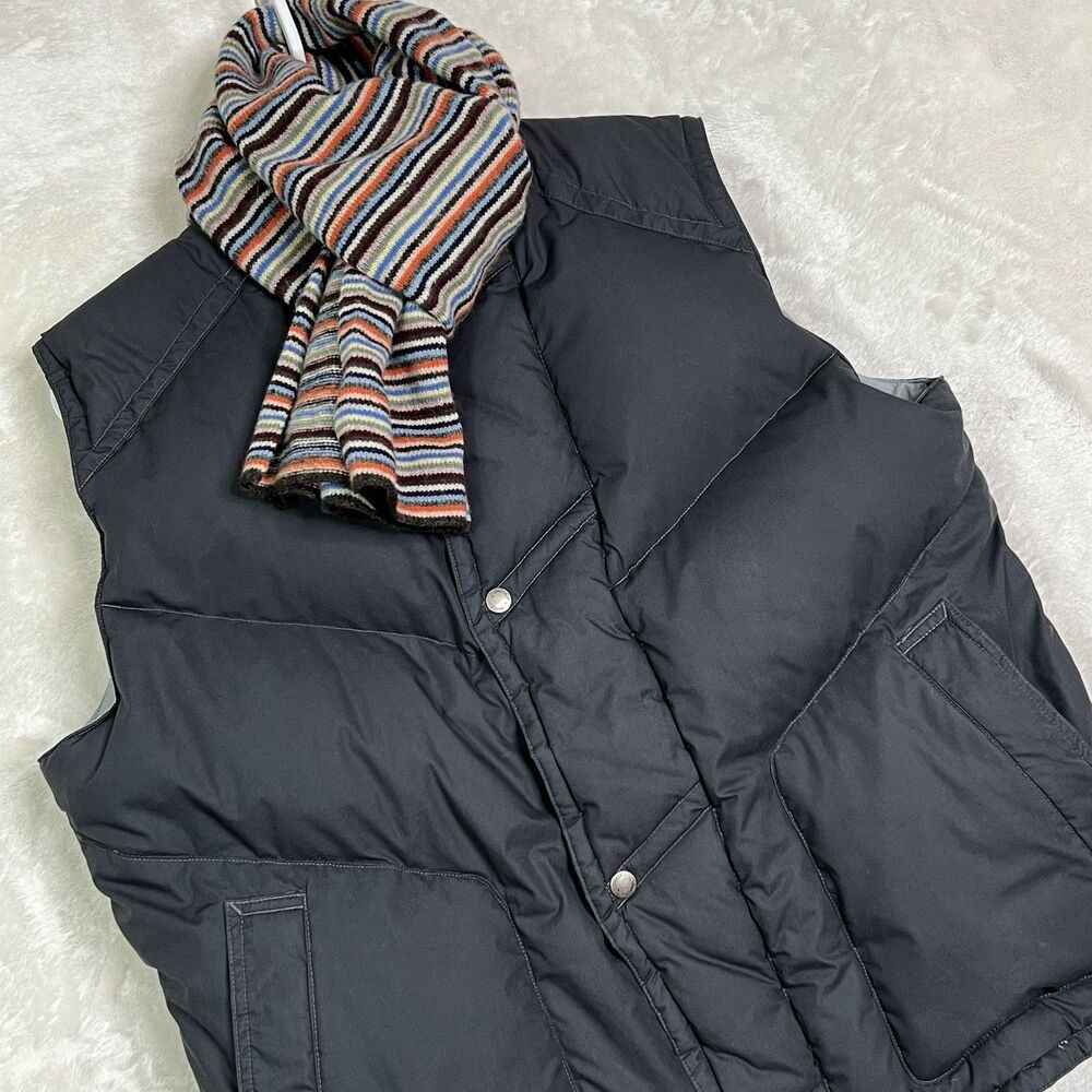 St. John’s Bay Men’s Sz L Down Puffer Vest Grey Zip Packets Camp Outdoor Unisex